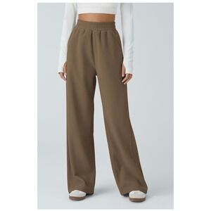 HALARA Wide Leg Pants in Brown
